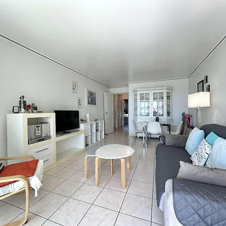 Apartmán Le France, T2 Traversant - Face Avec Garage - - Pt300-050
