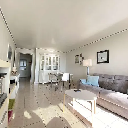 Le France, T2 Traversant - Face Avec Garage - - Pt300-050 Apartmán